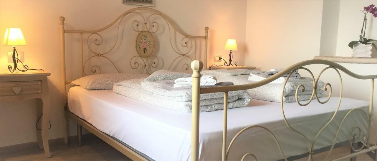 La Casa Nel Bosco Apartment Malcesine Ngoại thất bức ảnh